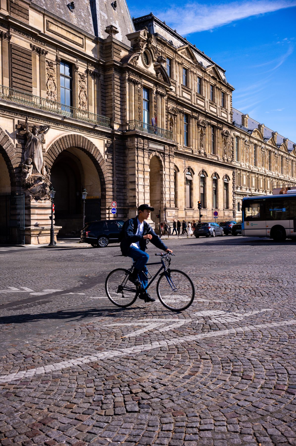 Cyclist at Louvre